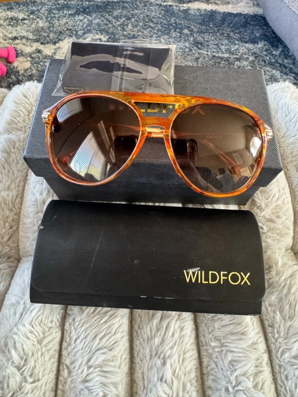 Wildfox Baroness Sunglasses - Picture 1 of 7